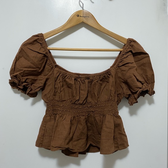 SUNDAY BEST - Crop puff sleeves - Size Small - Picture 1 of 4